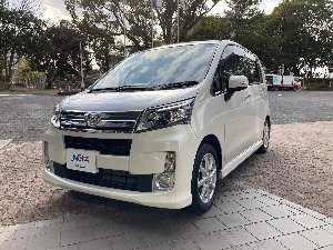 平成25年式　ダイハツ・ムーヴカスタム X