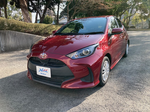 令和2年式　トヨタ・ヤリス Ｇ 1000cc