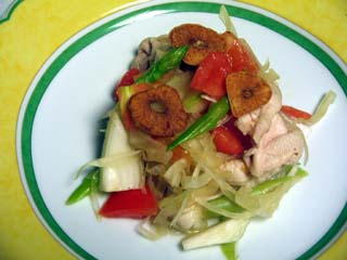 豚肉のにんにく風味サラダ
